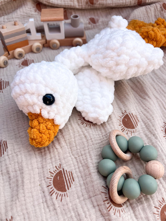 Handmade Crochet Goose Lovey – Soft Baby Snuggler & Security Blanket – Gender Neutral Baby Shower Gift