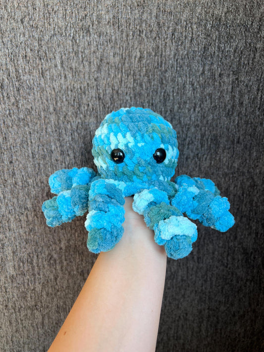 Octopus Plushie – Handmade Crochet Octopus Toy – Soft Stuffed Animal – Mini Ocean Friend – Custom Gift for Kids or Nursery Decor